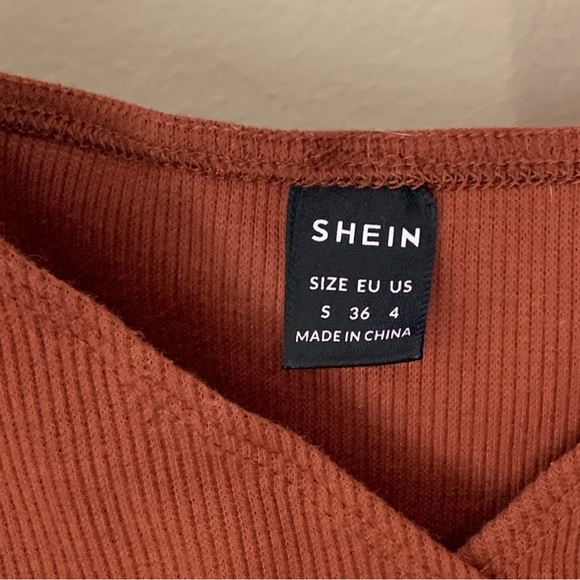 Juniors Tops Bundle! Crop, Tube and Bodysuit 🌈 - Picture 4 of 8